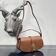 Celine Clutch On Strap Smooth Leather Tan 10I593DQ1 18×8×5cm - 6