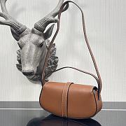 Celine Clutch On Strap Smooth Leather Tan 10I593DQ1 18×8×5cm - 3