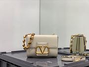 Valentino Stud Sign Grainy Leather Shoulder Bag White XW2B0J96CPD0NO 20x15x7cm - 1