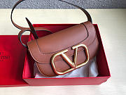 Valentino Garavani Supervee Crossbody Bag Leather Brown WB0G09ZXL 26.5x9x15cm - 1