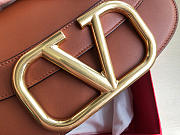 Valentino Garavani Supervee Crossbody Bag Leather Brown WB0G09ZXL 26.5x9x15cm - 6