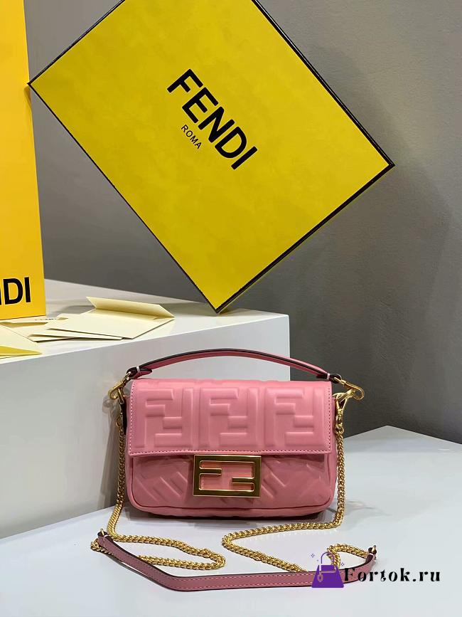 Fendi Small Nappla Leather Pink 8BS017 18x4x11cm - 1
