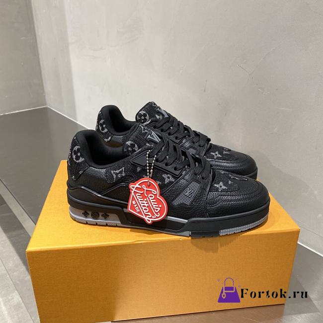 Louis Vuitton Trainer Sneaker 1A9IPX Black - 1