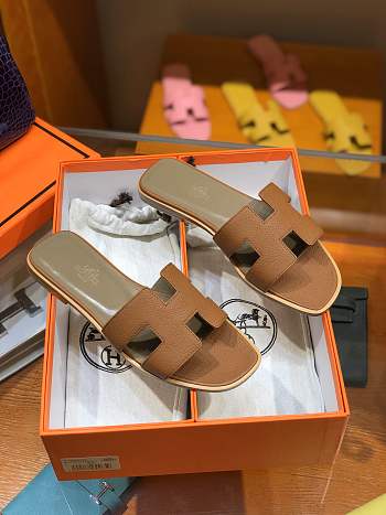Hermes Slippers 01