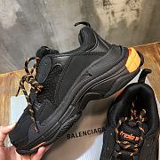 Balenciaga Triplpe S Clear Sole Black/Neon Orange  - 5