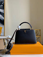 Louis Vuitton Capucines MM Taurillon Leather Black M42259 31.5×20×11cm - 1