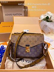 Louis Vuitton Pochette Métis Monogram Reverse M44876 25x19x9cm - 1