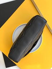 Ysl Sade Puffer Envelope Clutch Leather Black 6550041 38x19x11cm - 4