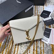 Ysl Cassandra Medium Chain Bag Grained Leather White 532750 22x16.5x5.5cm - 1