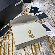Ysl Cassandra Medium Chain Bag Grained Leather White 532750 22x16.5x5.5cm - 2