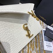 Ysl Cassandra Medium Chain Bag Crocodile Leather Gold-tone Metal White 532750 22x16.5x5.5cm - 6