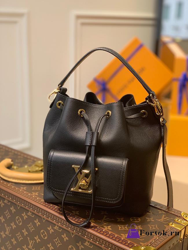 Louis Vuitton Lockme Bucket Bag Black M57687 20x22x13cm - 1