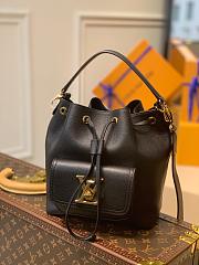 Louis Vuitton Lockme Bucket Bag Black M57687 20x22x13cm - 1