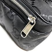 Gucci Off The Grid Shoulder Bag Black 625850 16x22x8.5cm - 3