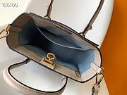 Louis Vuitton On My Side PM Beige M57729 25x20x12cm - 4