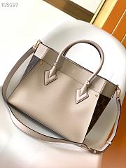 Louis Vuitton On My Side MM Beige M58485 30.5x24.5x14cm - 5