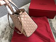 Valentino Garavani Rockstud Spike Tote Bag Beige 26x13x20cm - 6