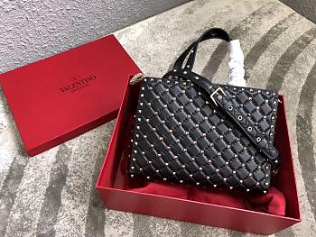 Valentino Garavani Rockstud Spike Tote Bag Black 26x13x20cm