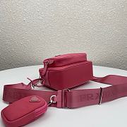 Prada Re-Edition 2005 Hobo Camera Nylon Bag Pink 1BH153 20x15x5cm - 4