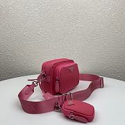 Prada Re-Edition 2005 Hobo Camera Nylon Bag Pink 1BH153 20x15x5cm - 2