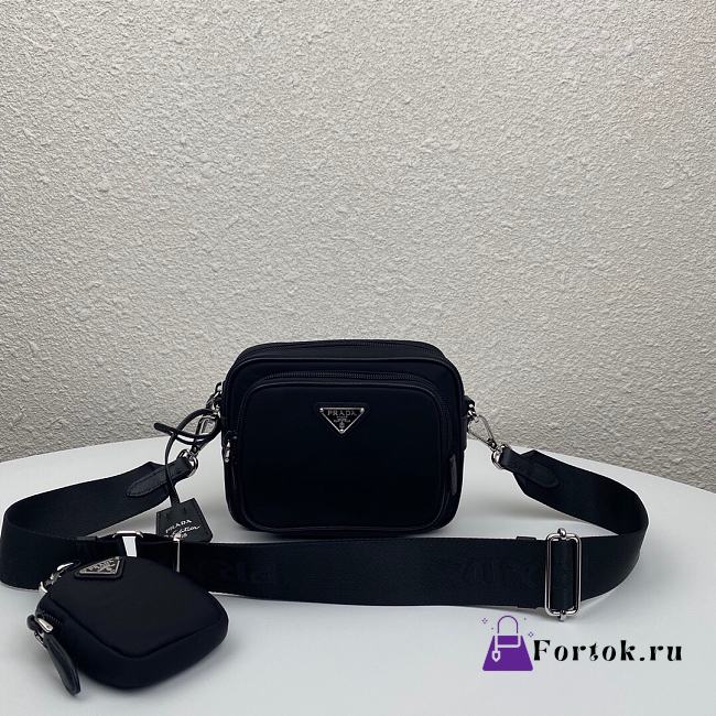 Prada Re-Edition 2005 Hobo Camera Nylon Bag Black 1BH153 20x15x5cm - 1