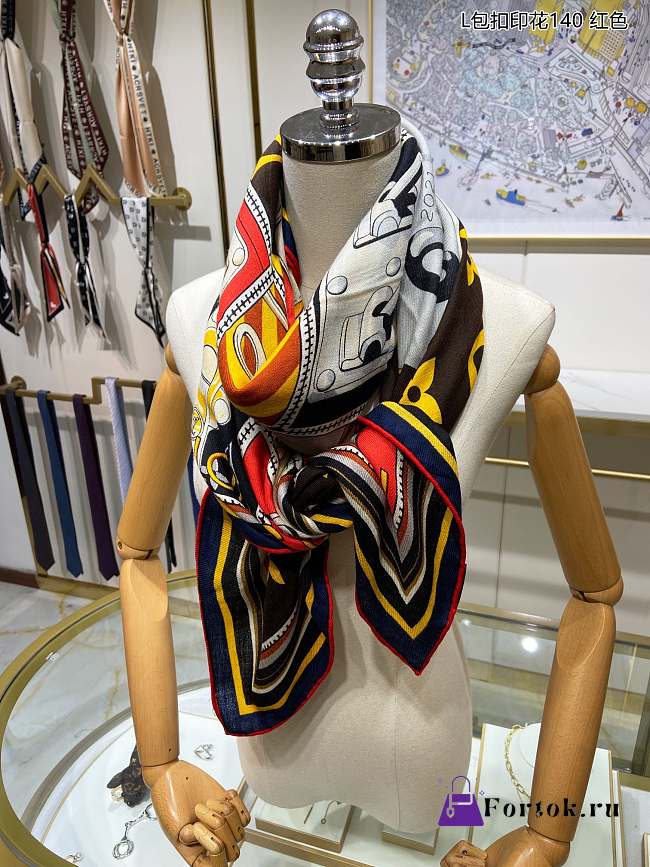 Louis Vuitton Scarf 10 - 1