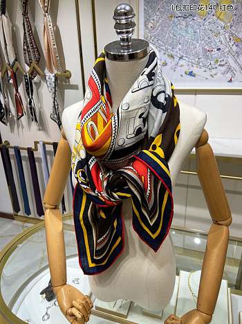 Louis Vuitton Scarf 10