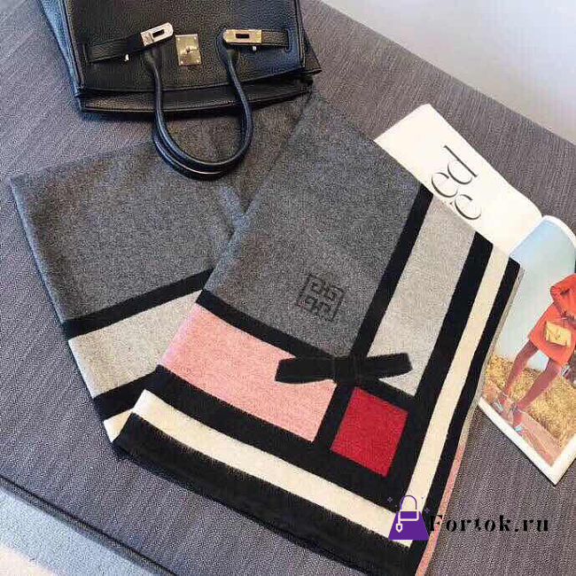 Loewe Scarf 01 - 1