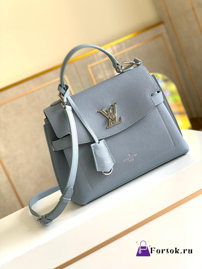 Louis Vuitton Lockme Ever BB Light Blue M53937 28x20x11.5cm - 1