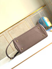 Louis Vuitton Lockme Ever MM Beige M56094 33.5×21.5×14.5cm - 3