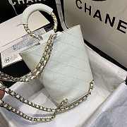 Chanel Chain Handle Bucket Bag White AS1362 32x26x15cm - 2