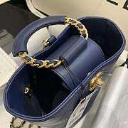 Chanel Chain Handle Bucket Bag Navy AS1362 32x26x15cm - 6