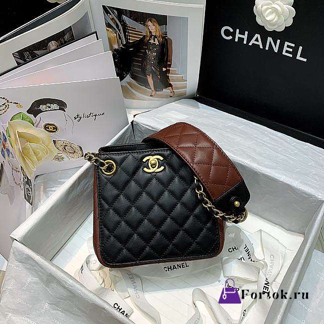 Chanel Strap Into Bucket Bag Black/Burgundy AS2230 15.5x15x12.5cm - 1