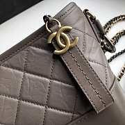 Chanel Small Gabrielle Hobo Bag Aged Calfskin Gray A91810 20x15x8cm - 2
