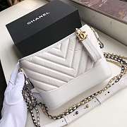 Chanel Small Gabrielle Chevron Hobo Bag Aged Calfskin White A91810 20x15x8cm - 5