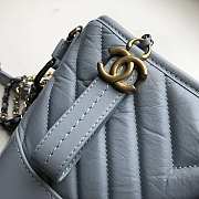 Chanel Small Gabrielle Chevron Hobo Bag Aged Calfskin Light Blue A91810 20x15x8cm - 4