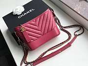 Chanel Small Gabrielle Chevron Hobo Bag Aged Calfskin Garnet Pink A91810 20x15x8cm - 5