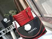 Chanel Small Gabrielle Chevron Hobo Bag Aged Calfskin Red A91810 20x15x8cm - 1