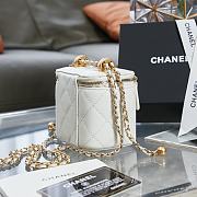 Chanel Small Vanity With Chain Gold-tone Metal White AP2292 8.5×11×7cm - 2