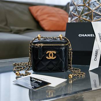 Chanel Small Vanity With Chain Gold-tone Metal Black AP2292 8.5×11×7cm