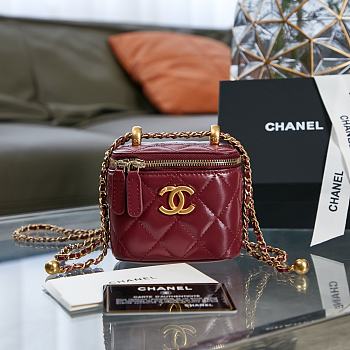 Chanel Small Vanity With Chain Gold-tone Metal Burgundy AP2292 8.5×11×7cm