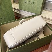 Gucci GG Marmont Small Shoulder Bag Matelassé Leather White 443497 26x15x7cm - 4