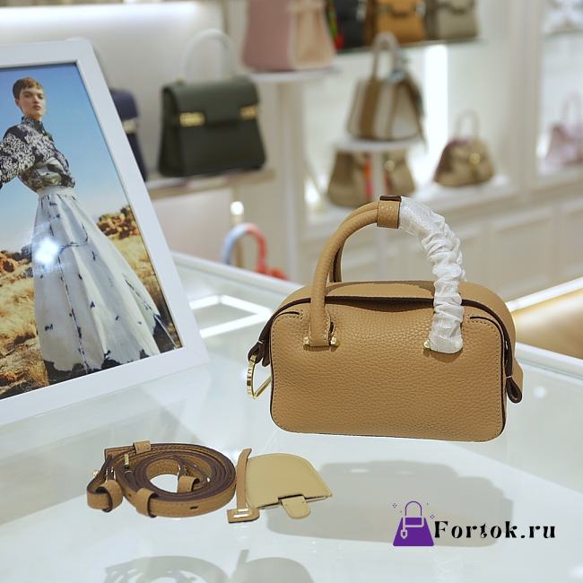 Delvaux Nano Cool Box Leather Beige 16.5x7.510.5cm  - 1