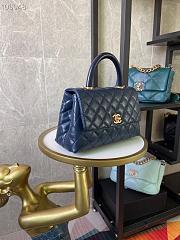 Chanel Small Coco Handle Bag Navy A92990 14x24x10cm - 3