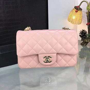 Chanel Mini CC Flap Bag Leather Pink A69900 20x12x6cm