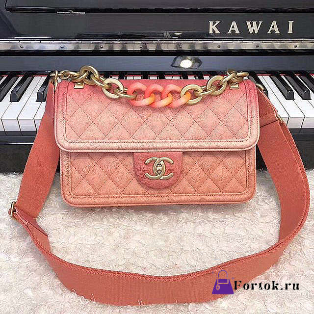 Chanel CC Flap Bag Grained Leather Pink AS0062 26x16x6cm - 1