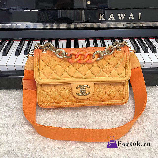 Chanel CC Flap Bag Grained Leather Orange AS0062 26x16x6cm - 1