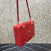 Valentino Romand Stud Box Clutch Red 20x5x14cm - 3