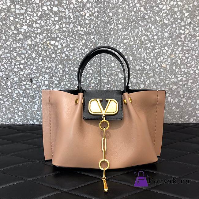 Valentino Garavani Vlogo Escape Tote Bag Powder Pink 31x25x15cm  - 1