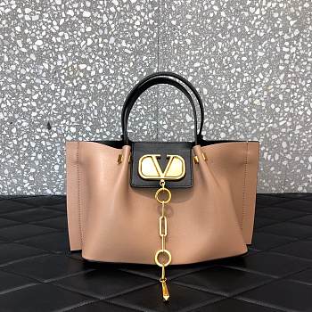 Valentino Garavani Vlogo Escape Tote Bag Powder Pink 31x25x15cm 